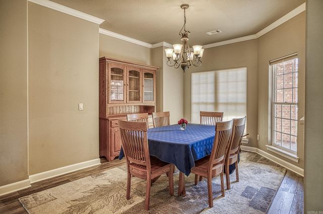 10 Maravilla Way, Hot Springs Village, AR 71909