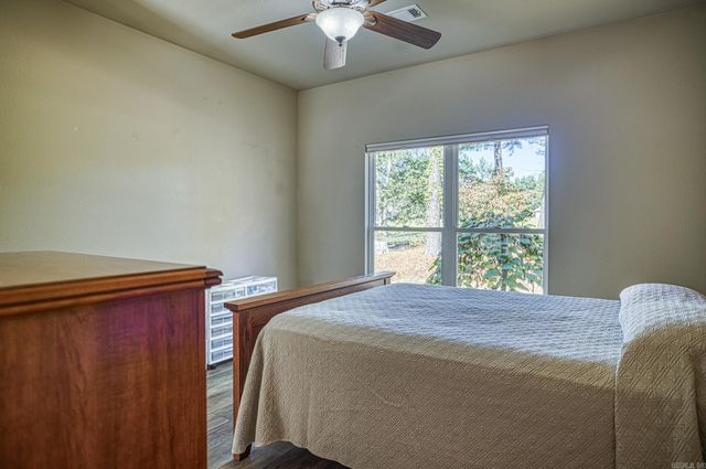 10 Maravilla Way, Hot Springs Village, AR 71909