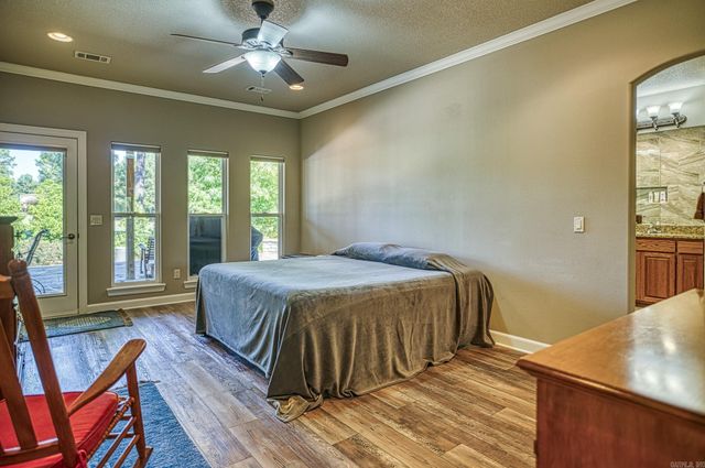 10 Maravilla Way, Hot Springs Village, AR 71909