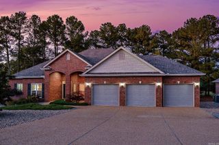 10 Maravilla Way, Hot Springs Village, AR 71909