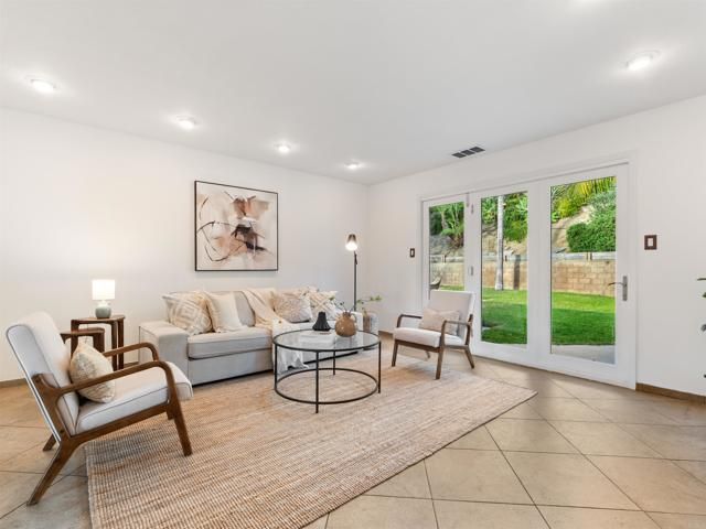 152 Carey Road, Oceanside, CA 92054