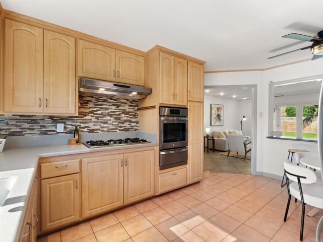 152 Carey Road, Oceanside, CA 92054