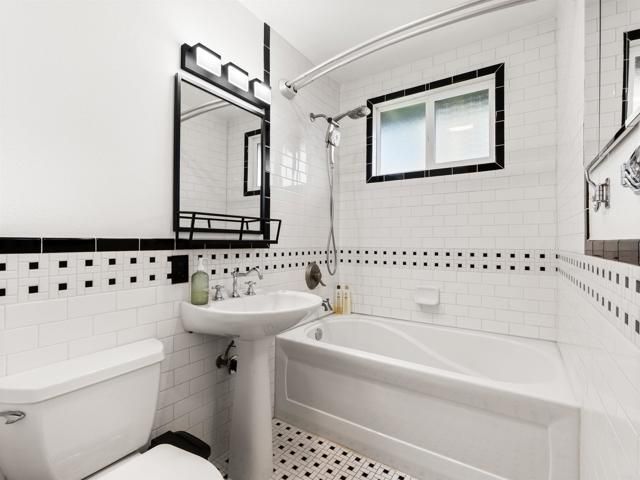 152 Carey Road, Oceanside, CA 92054