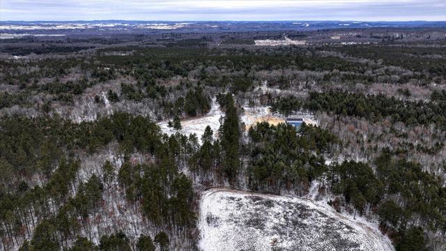 1565 State Highway 71, Abbotsford, WI 56345