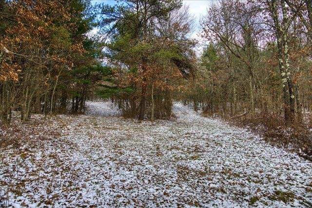 1565 State Highway 71, Abbotsford, WI 56345