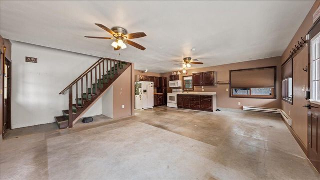 1565 State Highway 71, Abbotsford, WI 56345