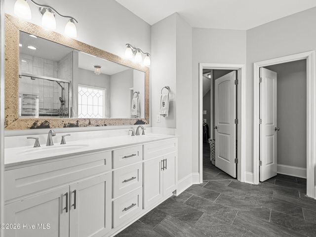 122 Yacht Basin Landing, Hampstead, NC 28443