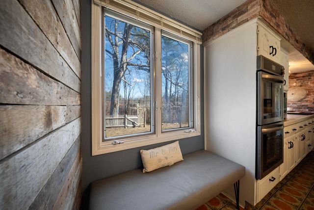 66 Old Derry Road, Londonderry, NH 03053