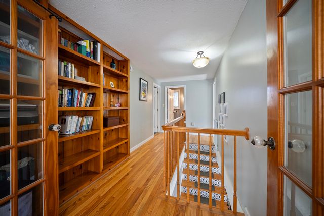 66 Old Derry Road, Londonderry, NH 03053