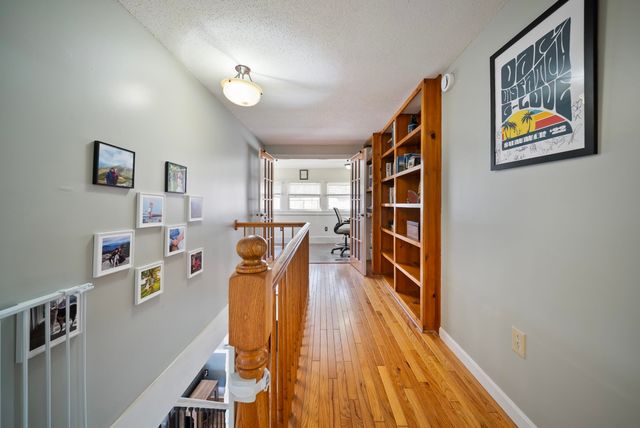 66 Old Derry Road, Londonderry, NH 03053