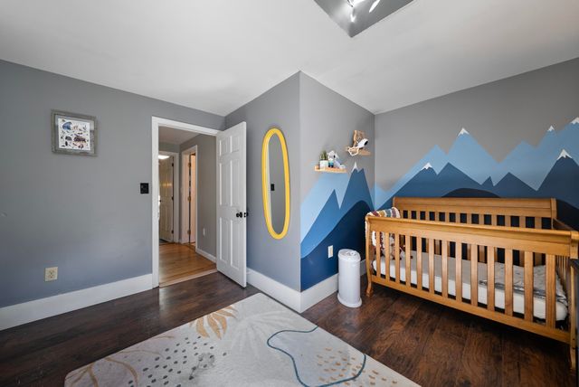 66 Old Derry Road, Londonderry, NH 03053