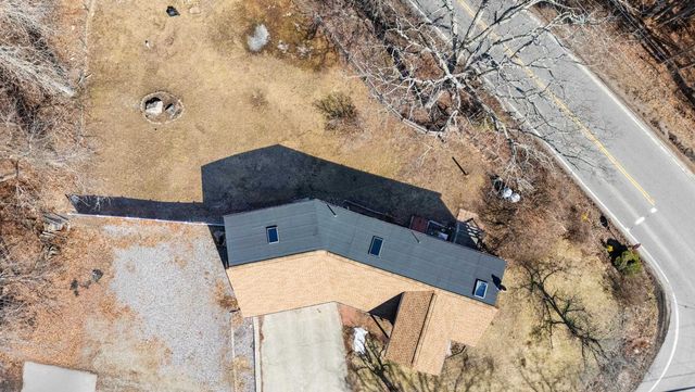 66 Old Derry Road, Londonderry, NH 03053