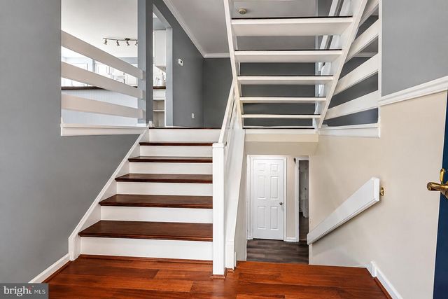 84 ANDOVER CT, Chesterbrook, PA 19087