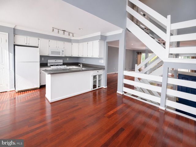 84 ANDOVER CT, Chesterbrook, PA 19087