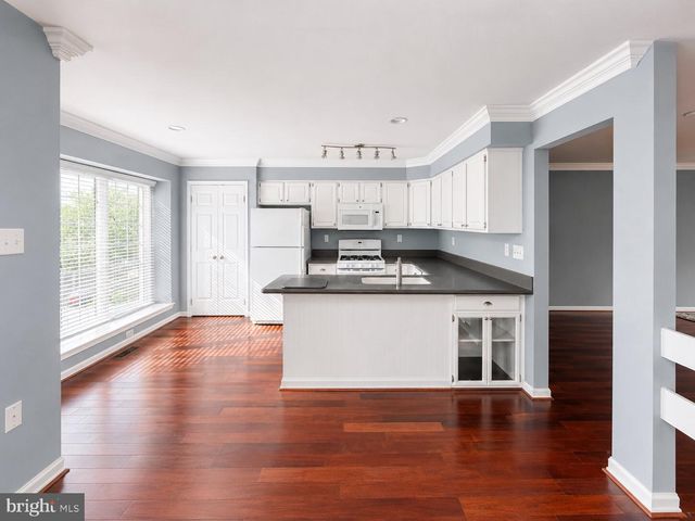 84 ANDOVER CT, Chesterbrook, PA 19087