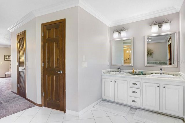 2809 FAIRWAY VIEW DRIVE, Valrico, FL 33596