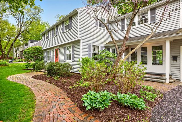 33 Hawley Dr Drive, Webster, NY 14580
