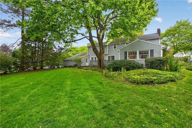 33 Hawley Dr Drive, Webster, NY 14580