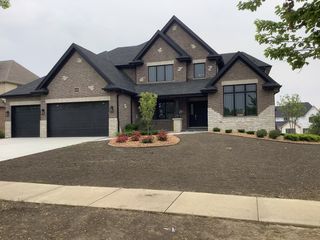 12415 FOXBOROUGH Drive, Mokena, IL 60448