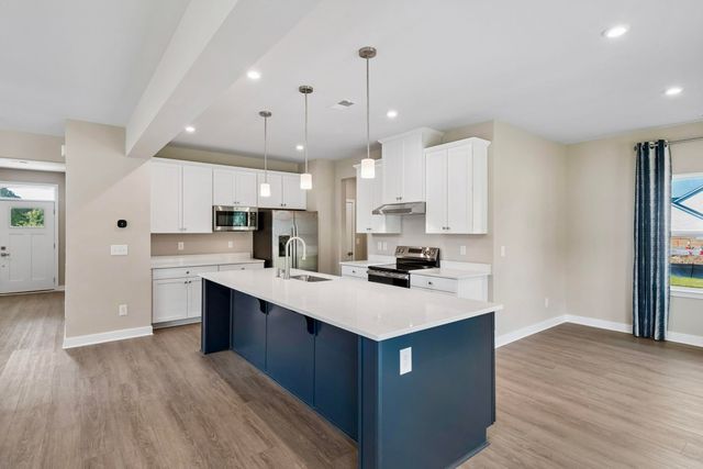 1018 Lacebark Drive, Ridgeville, SC 29472