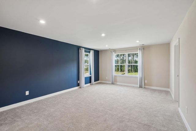 1018 Lacebark Drive, Ridgeville, SC 29472