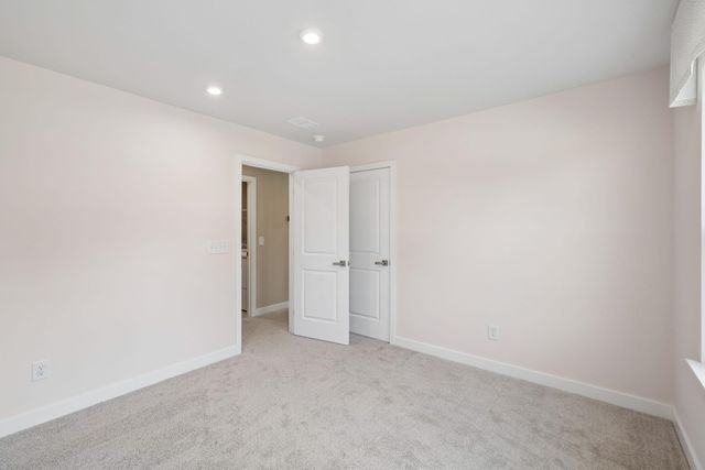 1018 Lacebark Drive, Ridgeville, SC 29472