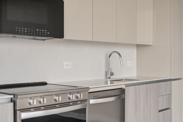 805 Church St Apt 3412, Nashville, TN 37203