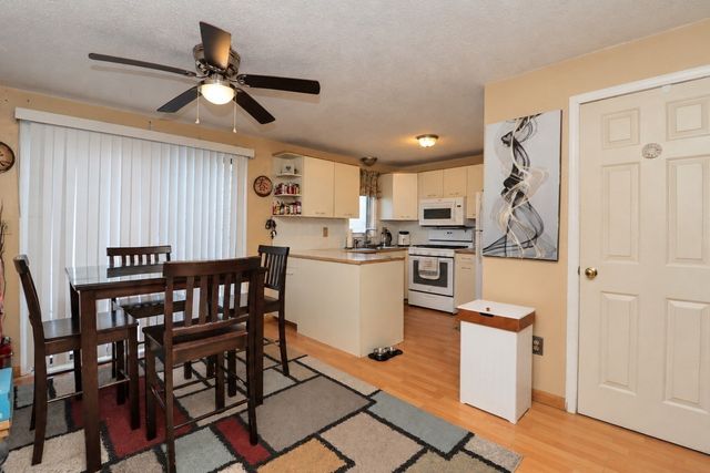 20 Angle St 10, Lowell, MA 01851
