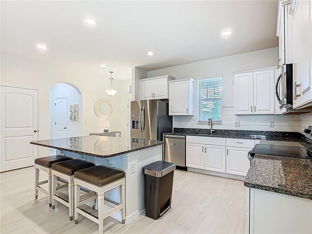 9432 KOMIKA LANE, Winter Garden, FL 34787