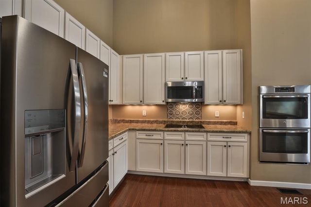 502 Trevi Lane, Ellisville, MO 63011