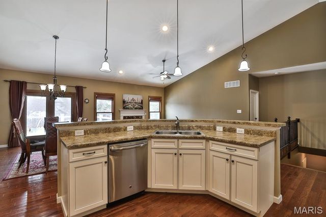 502 Trevi Lane, Ellisville, MO 63011