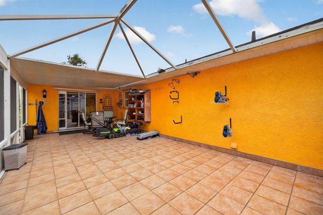 1314 SW Bellevue Avenue, Port St. Lucie, FL 34953