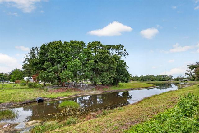 1314 SW Bellevue Avenue, Port St. Lucie, FL 34953