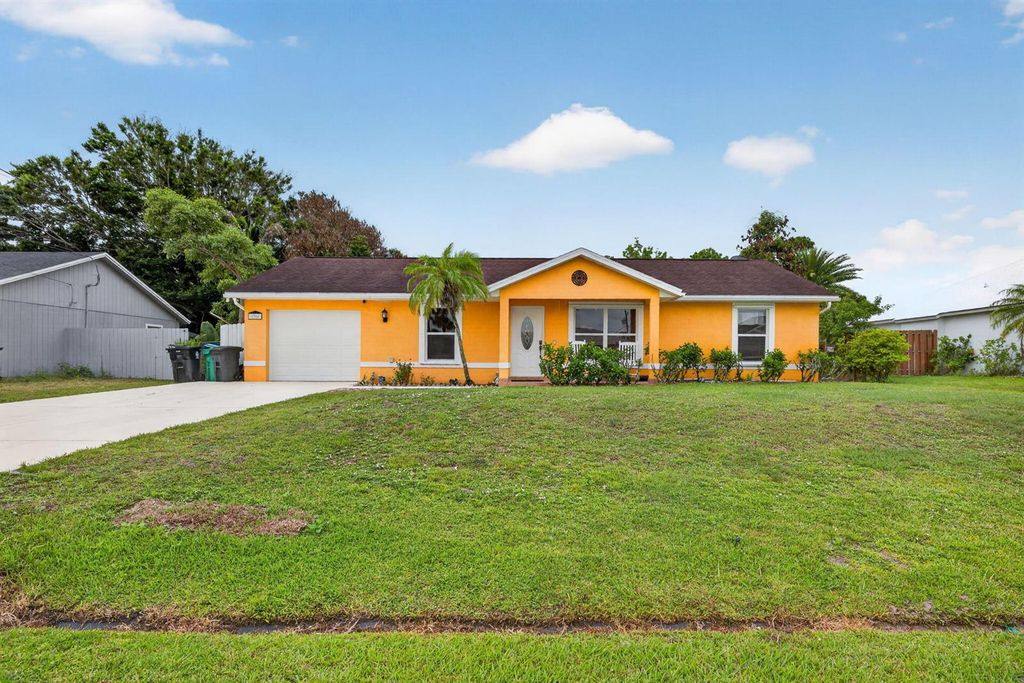 1314 SW Bellevue Avenue, Port St. Lucie, FL 34953