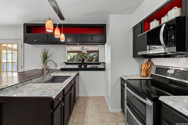 11206 Blue Waters, Helotes, TX 78023