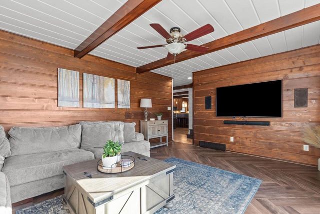 2284 WAUKAU ROAD, Omro, WI 54963