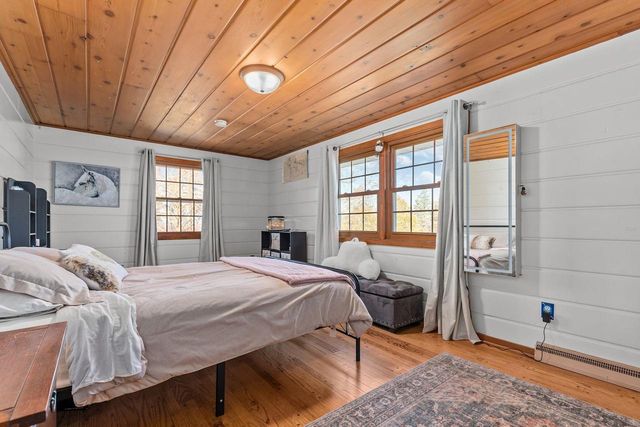 2284 WAUKAU ROAD, Omro, WI 54963