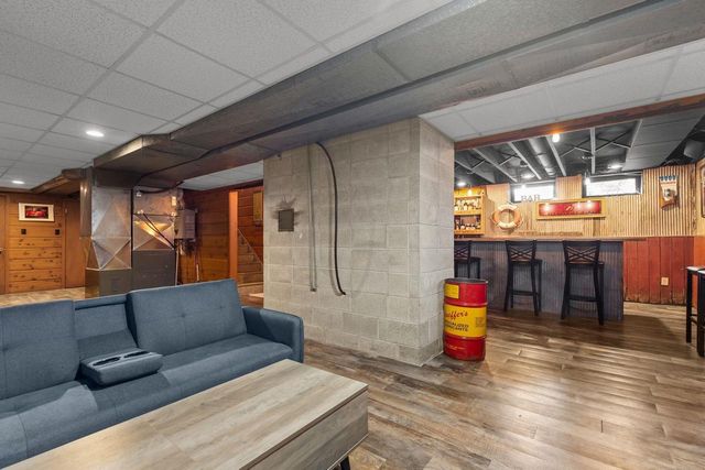 2284 WAUKAU ROAD, Omro, WI 54963