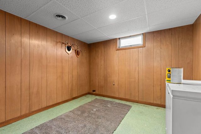 2284 WAUKAU ROAD, Omro, WI 54963