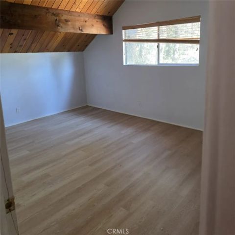 42800 La Cerena Avenue, Big Bear Lake, CA 92315