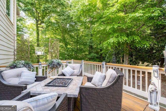 1850 Chattahoochee Run Drive, Suwanee, GA 30024