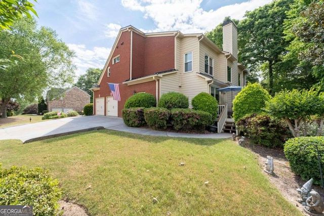 1850 Chattahoochee Run Drive, Suwanee, GA 30024