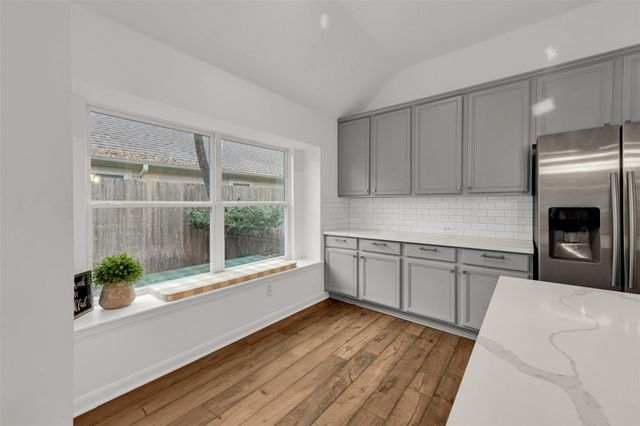 8031 Clarion Way, Houston, TX 77040
