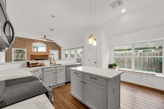 8031 Clarion Way, Houston, TX 77040