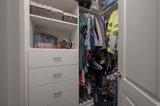 111 Matthews Dr, Lewisburg, TN 37091