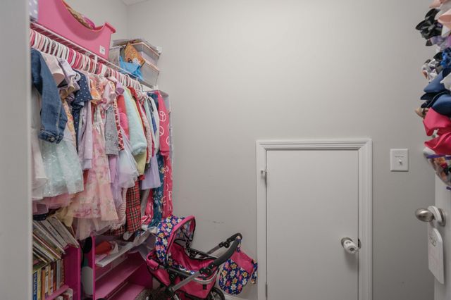 111 Matthews Dr, Lewisburg, TN 37091