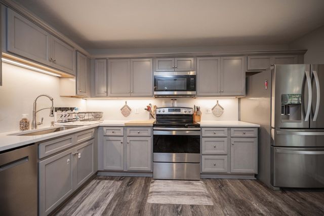 111 Matthews Dr, Lewisburg, TN 37091