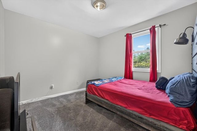 49 Shirley St, New Bedford, MA 02746