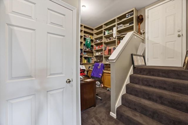 49 Shirley St, New Bedford, MA 02746