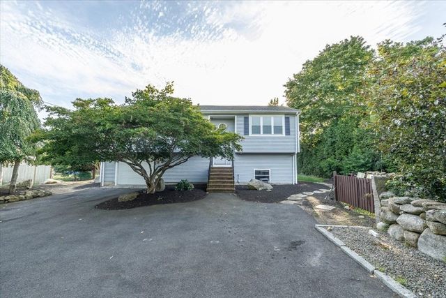 49 Shirley St, New Bedford, MA 02746